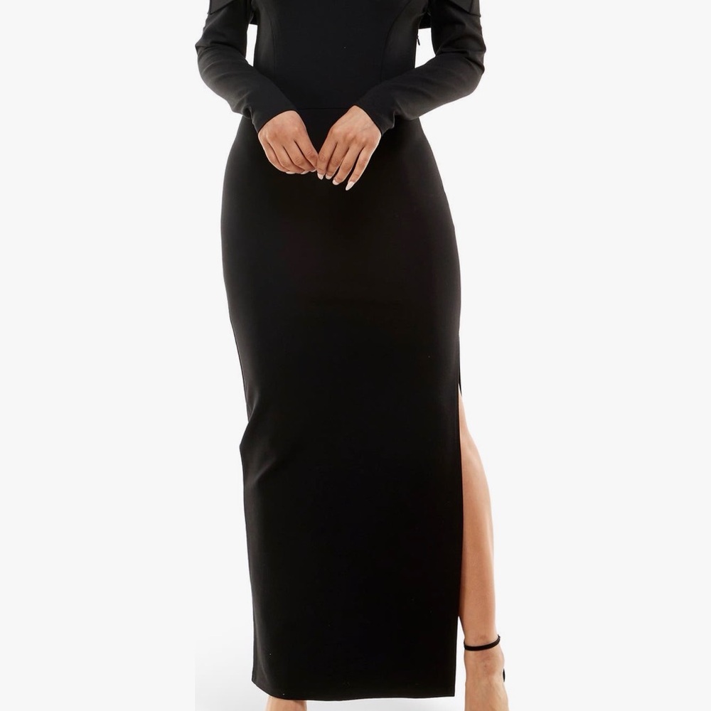 Socialite Black Long Sleeve Maxi Dress